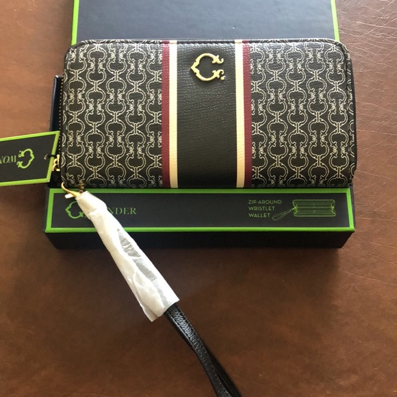 C Wonder zip around wristlet/wallet - Picture 2 of 6